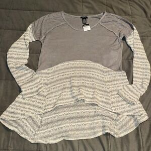 Rue 21 Womens Small Blouse Long Sleeve hi-low Waffle Knit Shirt Y2K Read Descrip